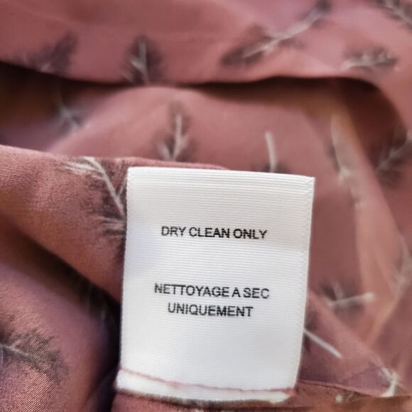 JOIE | 'Rain' 100% Silk Feather Print Sleeveless Top - size XS in Mauve - Picture 10 of 13